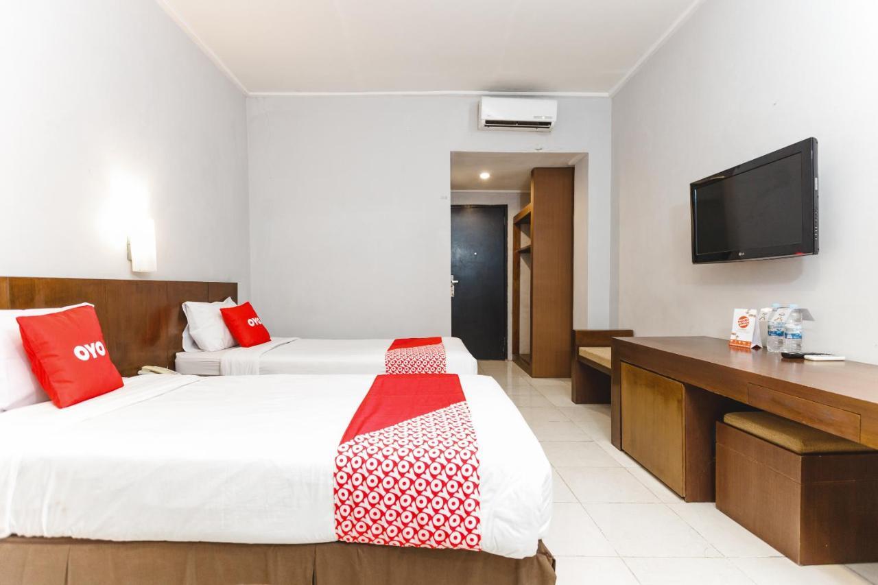 Hotel Capital O 2009 Charisma Marine Makassar